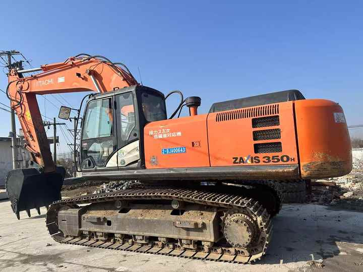 Used Hitachi Zx350H-5G New Model 35ton Excavator Second Hand Machine Popular Brand Japan HITACHI Hydraulic Machinery - حفارة: صور 2 Used Hitachi Zx350H-5G New Model 35ton Excavator Second Hand Machine Popular Brand Japan HITACHI Hydraulic Machinery - حفارة: صور 2