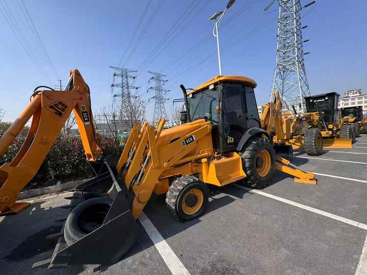 Used Hydraulic Backhoe Loader JCB3CX 7t in Good Condition Cheap Price in Stock Jcb 3cx 4cx 4cx Loader in Hefei for Sale - حفار متعدد الاستخدام: صور 5 Used Hydraulic Backhoe Loader JCB3CX 7t in Good Condition Cheap Price in Stock Jcb 3cx 4cx 4cx Loader in Hefei for Sale - حفار متعدد الاستخدام: صور 5