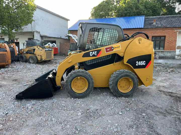 Used Original Caterpillar 246c Skid Steer Loader for Sale Used Cat226b 246c 246d Skid Steer Loader - شيول صغير: صور 5 Used Original Caterpillar 246c Skid Steer Loader for Sale Used Cat226b 246c 246d Skid Steer Loader - شيول صغير: صور 5