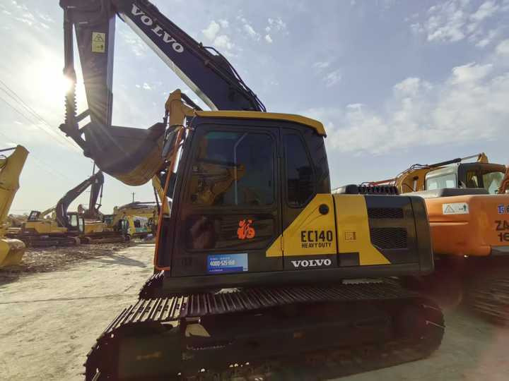 Used Volvo 14 tonne crawler excavator Volvo ec140 excavator powerful low price good quality for sale - حفارات زحافة: صور 3 Used Volvo 14 tonne crawler excavator Volvo ec140 excavator powerful low price good quality for sale - حفارات زحافة: صور 3