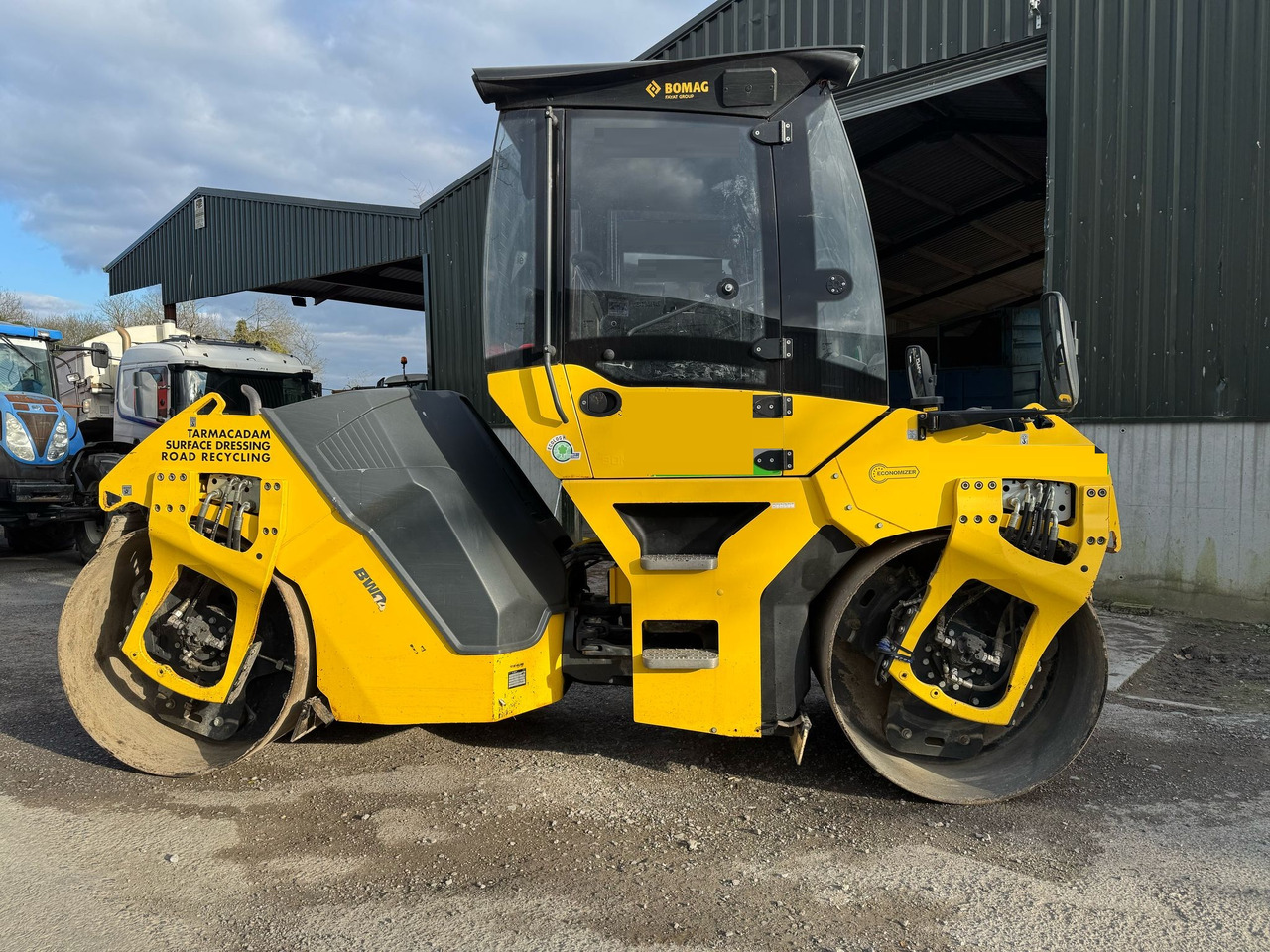 BOMAG BW141AD-5 - مدحلة: صور 2 BOMAG BW141AD-5 - مدحلة: صور 2