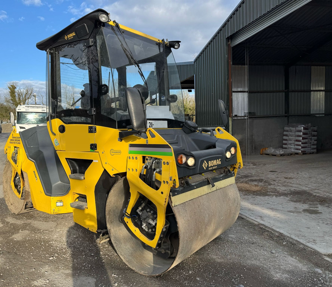 BOMAG BW141AD-5 - مدحلة: صور 1 BOMAG BW141AD-5 - مدحلة: صور 1