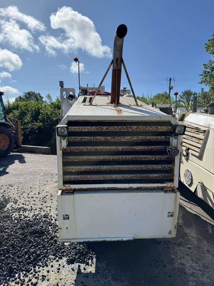 WIRTGEN W600DC - ماكينات لصقل الأسفلت: صور 2 WIRTGEN W600DC - ماكينات لصقل الأسفلت: صور 2