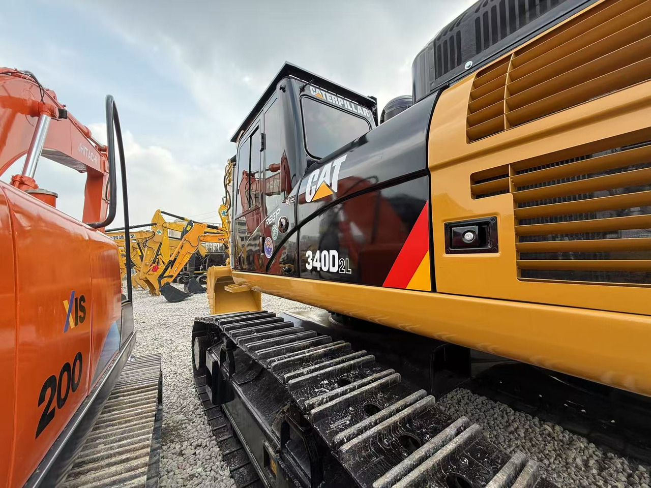 CATERPILLAR 340D2 - حفارات زحافة: صور 2 CATERPILLAR 340D2 - حفارات زحافة: صور 2