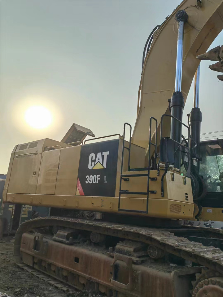 CATERPILLAR 390F - حفارات زحافة: صور 3 CATERPILLAR 390F - حفارات زحافة: صور 3
