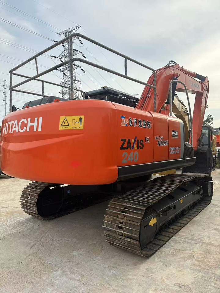 HITACHI ZX240-3G - حفارات زحافة: صور 3 HITACHI ZX240-3G - حفارات زحافة: صور 3
