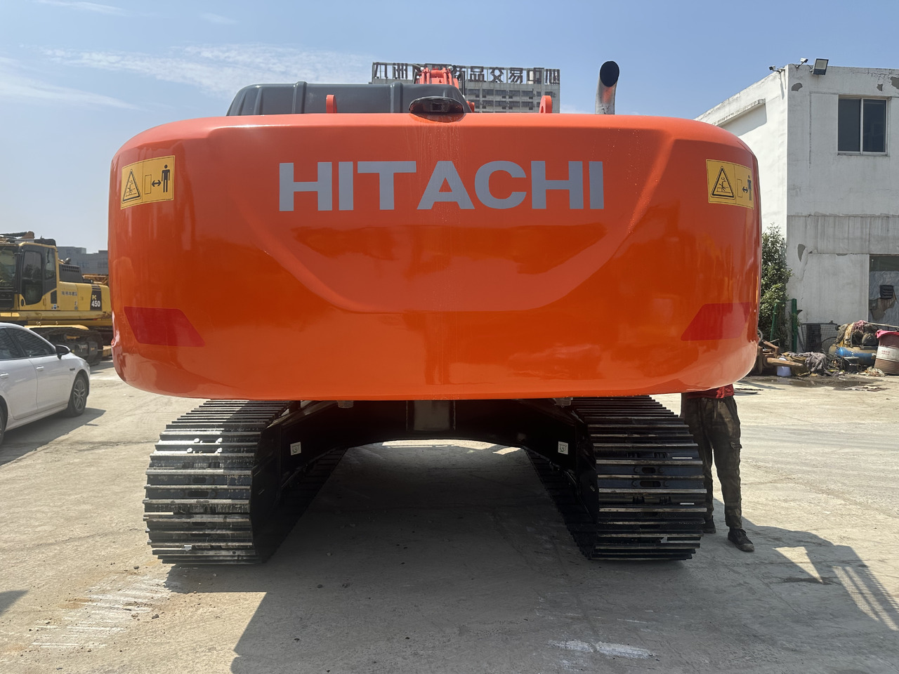 HITACHI ZX350H-5G - حفارات زحافة: صور 4 HITACHI ZX350H-5G - حفارات زحافة: صور 4