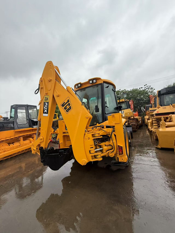 JCB 3CX - حفار متعدد الاستخدام: صور 3 JCB 3CX - حفار متعدد الاستخدام: صور 3