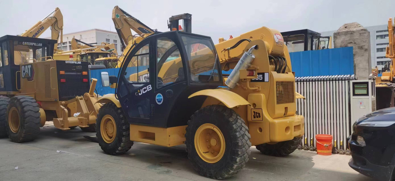 JCB 535 - رافعة تلسكوبية: صور 3 JCB 535 - رافعة تلسكوبية: صور 3