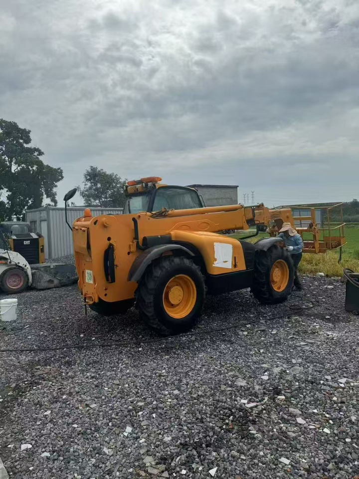 JCB 535 - رافعة تلسكوبية: صور 4 JCB 535 - رافعة تلسكوبية: صور 4