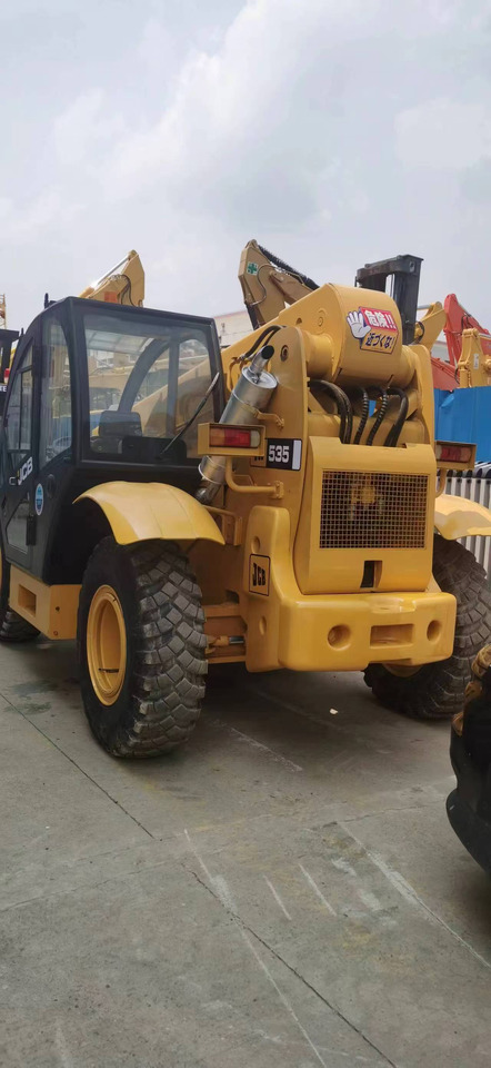 JCB 535 - رافعة تلسكوبية: صور 4 JCB 535 - رافعة تلسكوبية: صور 4