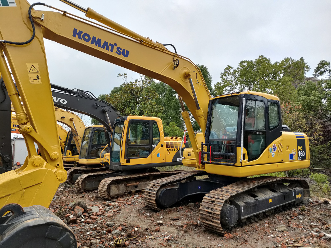 KOMATSU PC160-7 - حفارات زحافة: صور 3 KOMATSU PC160-7 - حفارات زحافة: صور 3