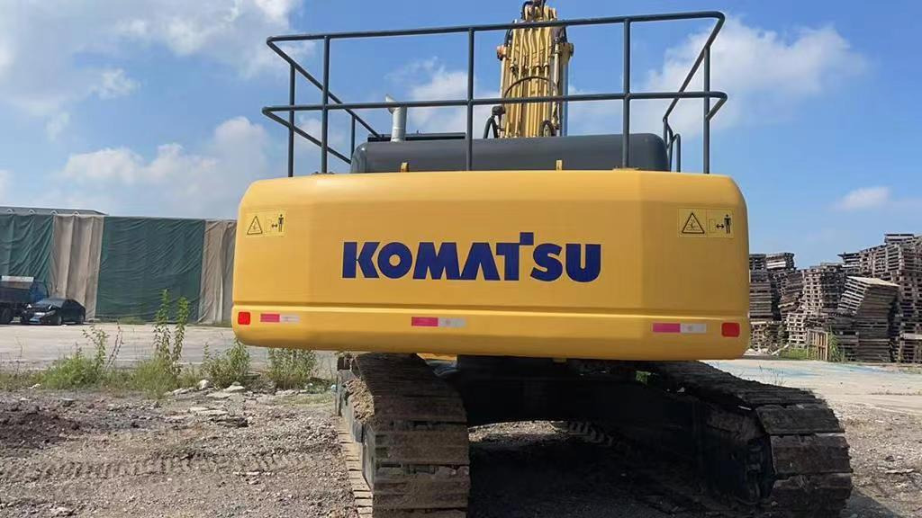 KOMATSU PC400-7 - حفارات زحافة: صور 2 KOMATSU PC400-7 - حفارات زحافة: صور 2