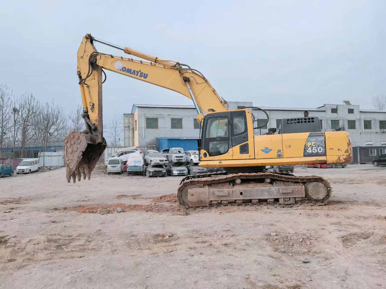 KOMATSU PC450-8 - حفارات زحافة: صور 1 KOMATSU PC450-8 - حفارات زحافة: صور 1