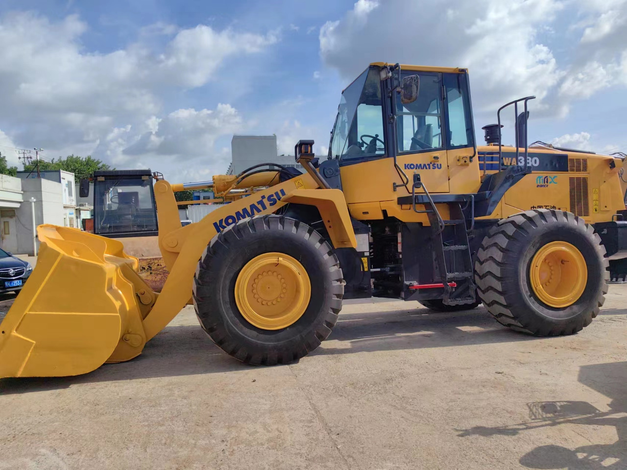 KOMATSU WA380-6 - اللودر بعجل: صور 2 KOMATSU WA380-6 - اللودر بعجل: صور 2