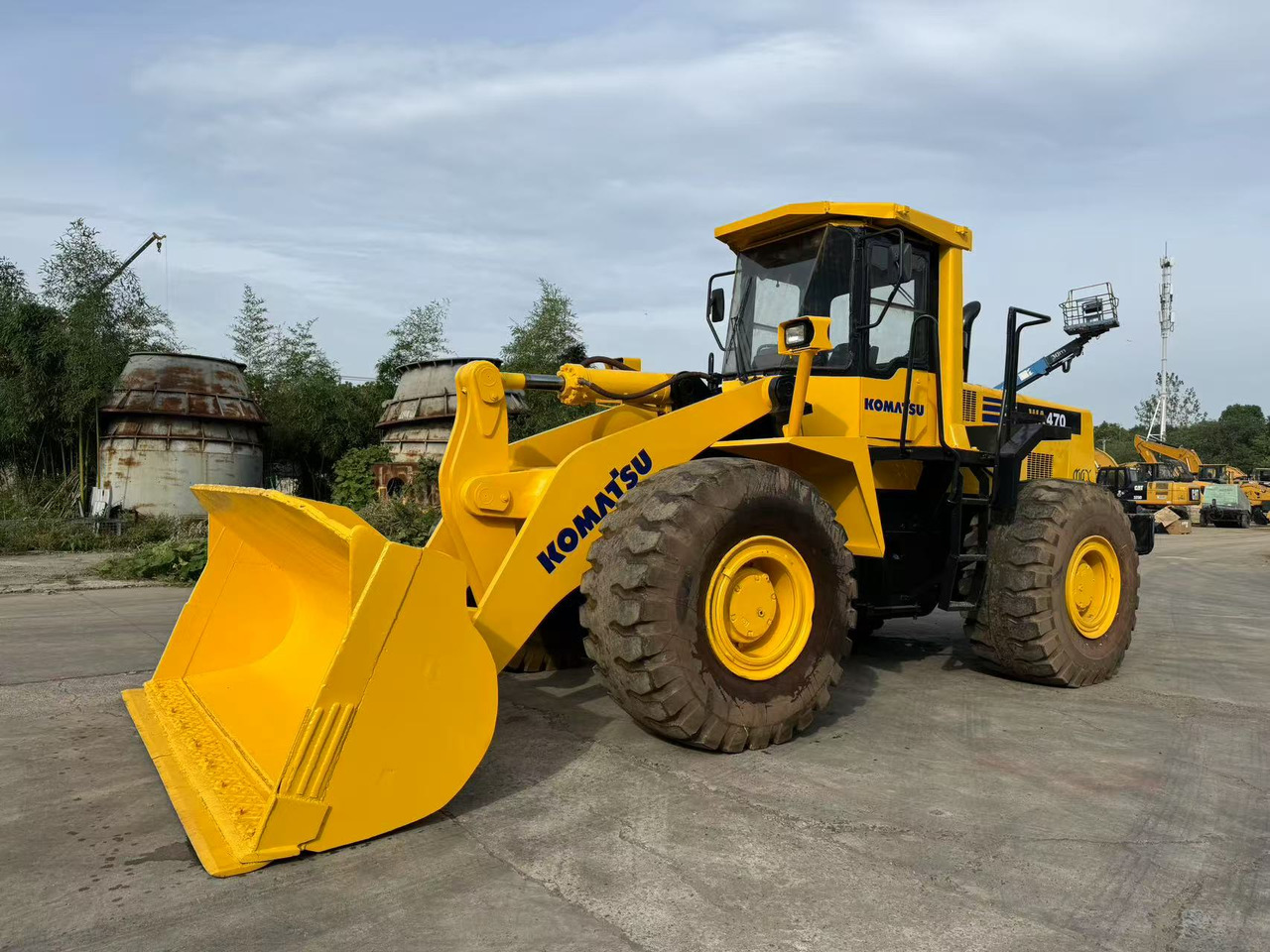 KOMATSU WA470-3 - اللودر بعجل: صور 2 KOMATSU WA470-3 - اللودر بعجل: صور 2