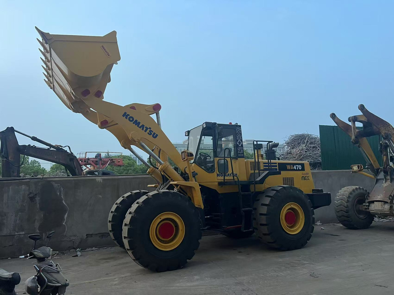 KOMATSU WA470-3 - اللودر بعجل: صور 2 KOMATSU WA470-3 - اللودر بعجل: صور 2