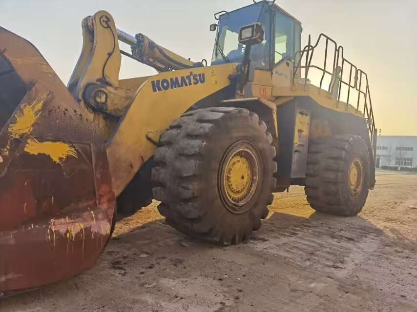 KOMATSU WA600-6 - اللودر بعجل: صور 2 KOMATSU WA600-6 - اللودر بعجل: صور 2