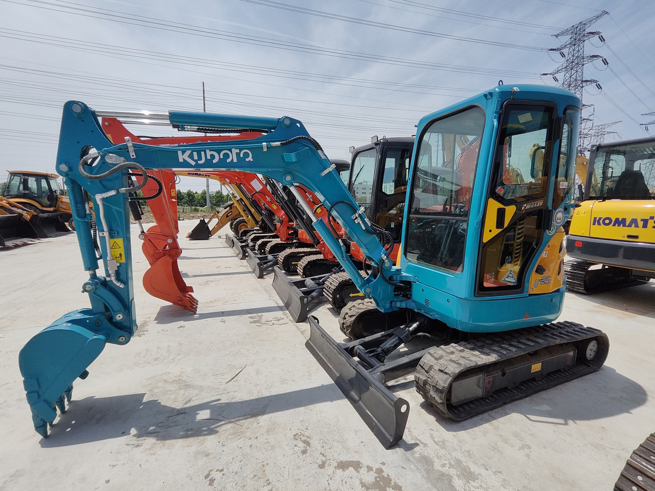 KUBOTA U25 - حفارة مصغرة: صور 2 KUBOTA U25 - حفارة مصغرة: صور 2