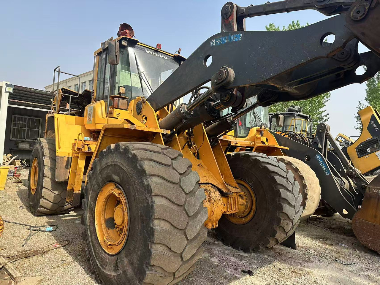 VOLVO L220F - اللودر بعجل: صور 3 VOLVO L220F - اللودر بعجل: صور 3