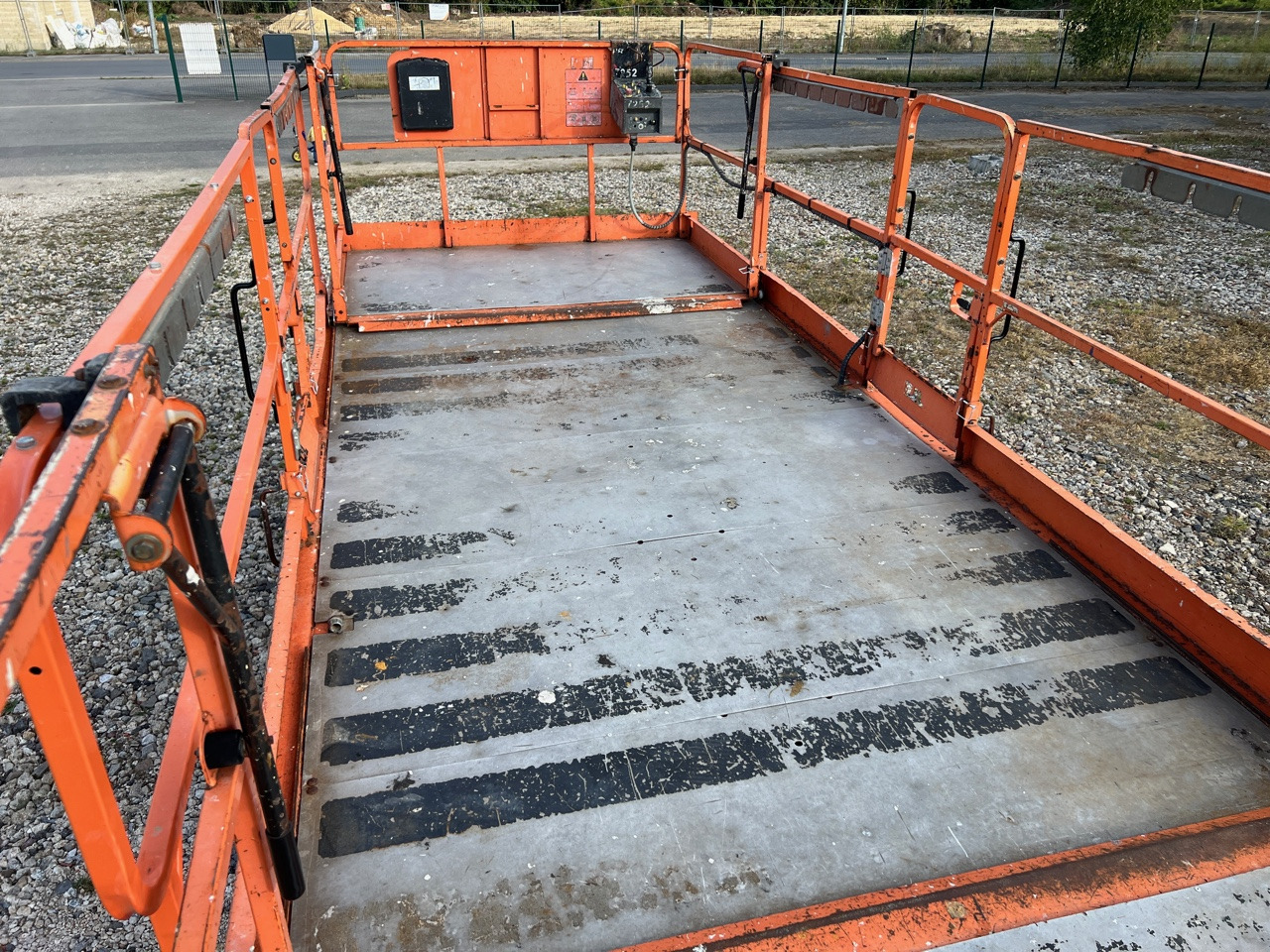 JLG 3394RT - رافعات مقصية: صور 3 JLG 3394RT - رافعات مقصية: صور 3