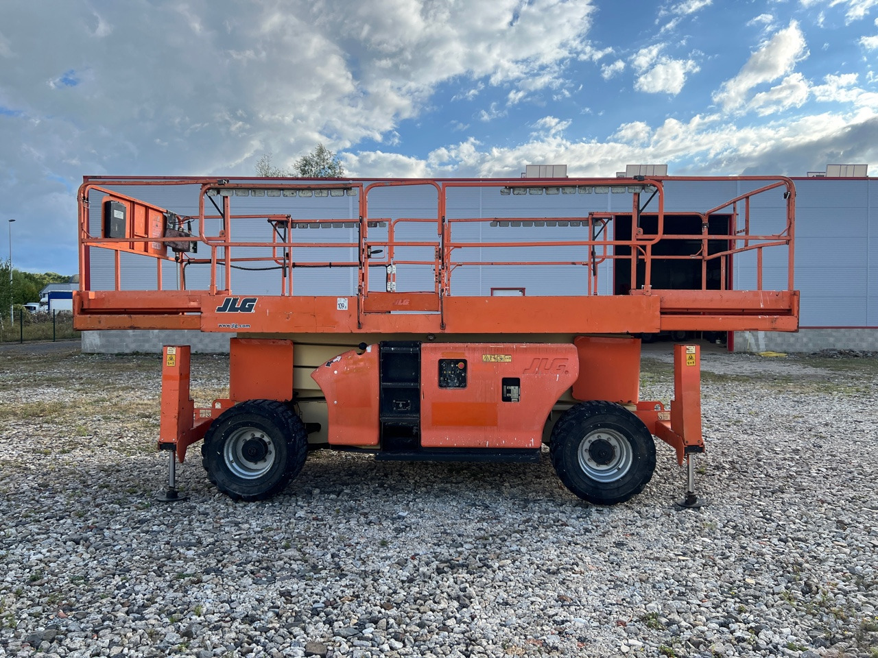 JLG 3394RT - رافعات مقصية: صور 1 JLG 3394RT - رافعات مقصية: صور 1