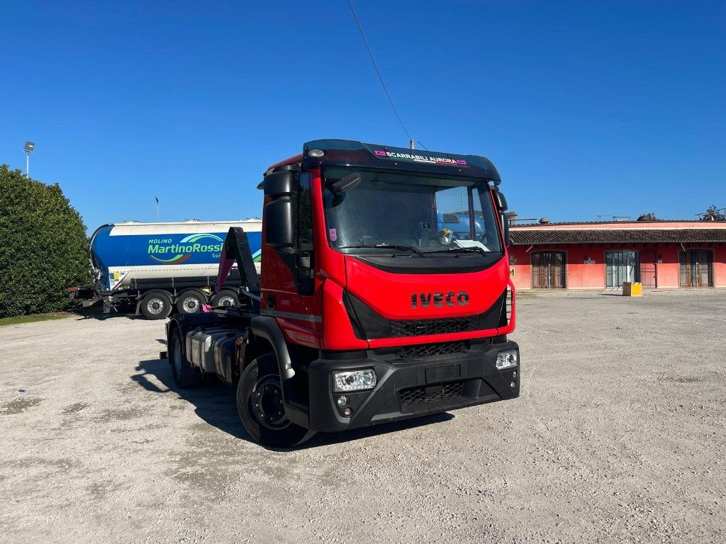 IVECO EUROCARGO 160E USATO SCARRABILE - شاحنة ذات الخطاف: صور 3 IVECO EUROCARGO 160E USATO SCARRABILE - شاحنة ذات الخطاف: صور 3