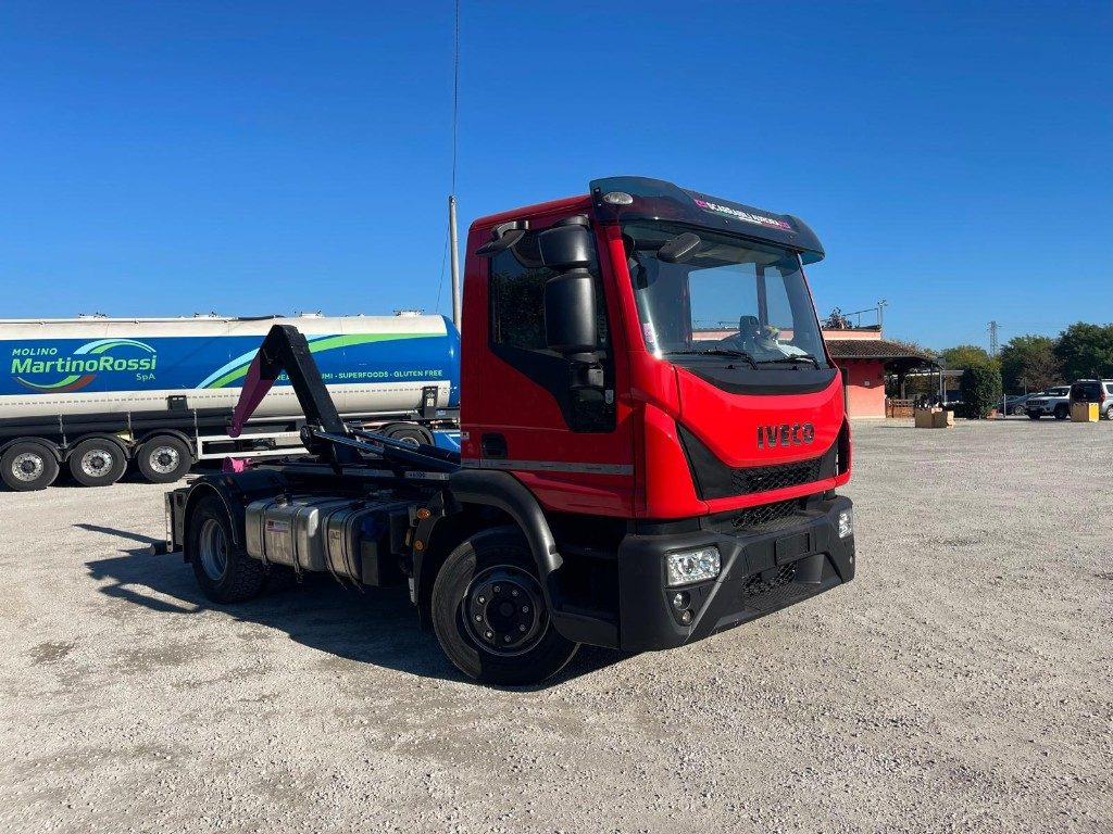 IVECO EUROCARGO 160E USATO SCARRABILE - شاحنة ذات الخطاف: صور 2 IVECO EUROCARGO 160E USATO SCARRABILE - شاحنة ذات الخطاف: صور 2