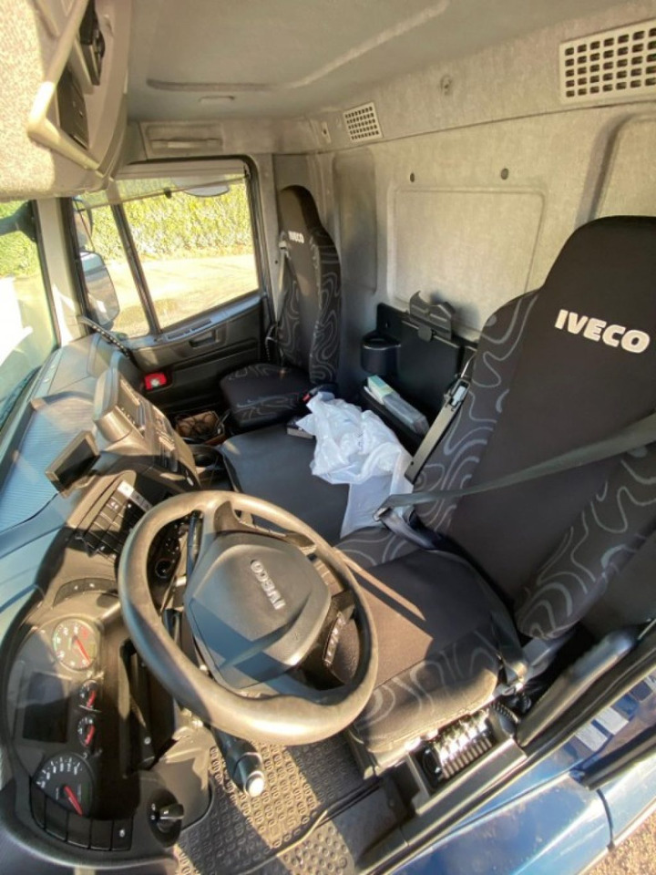 IVECO STRALIS 310 SCARRABILE FULL PNEUMATICO - شاحنة ذات الخطاف: صور 4 IVECO STRALIS 310 SCARRABILE FULL PNEUMATICO - شاحنة ذات الخطاف: صور 4