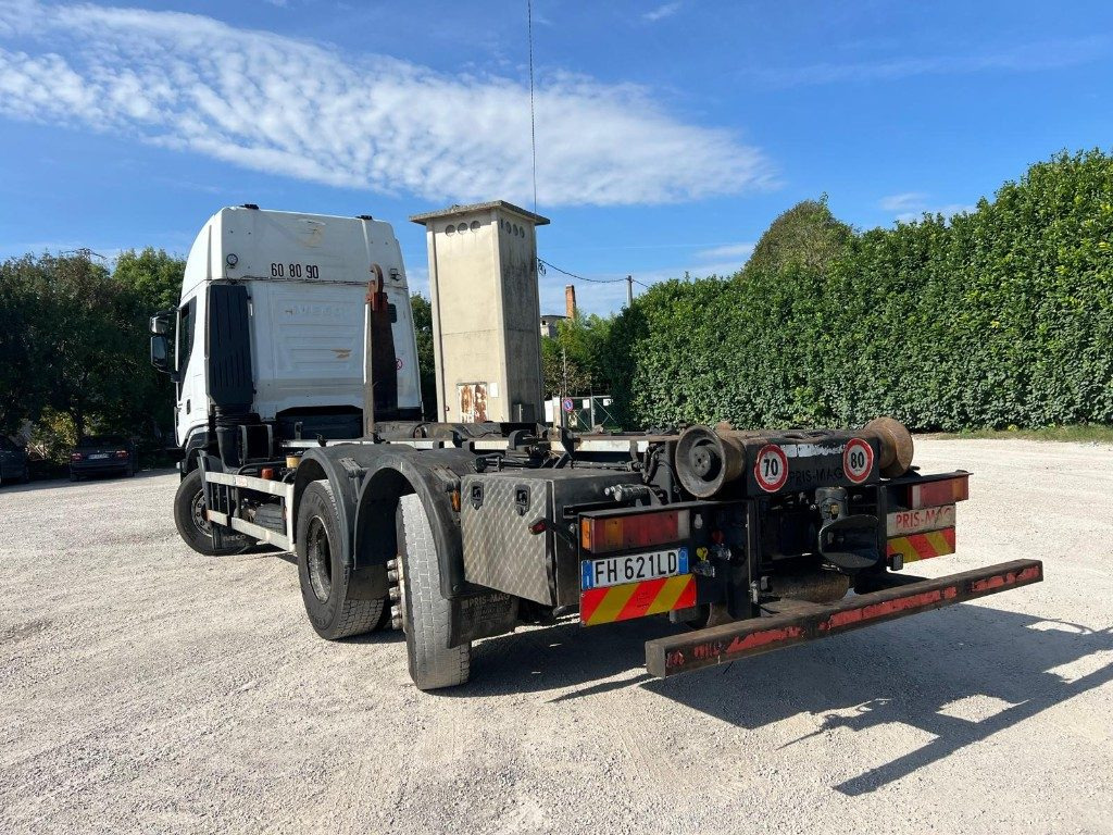 IVECO STRALIS 460 SCARRABILE - شاحنة ذات الخطاف: صور 3 IVECO STRALIS 460 SCARRABILE - شاحنة ذات الخطاف: صور 3