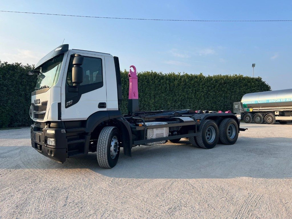 IVECO STRALIS 460 X-WAY USATO SCARRABILE 6X4 - شاحنة ذات الخطاف: صور 2 IVECO STRALIS 460 X-WAY USATO SCARRABILE 6X4 - شاحنة ذات الخطاف: صور 2
