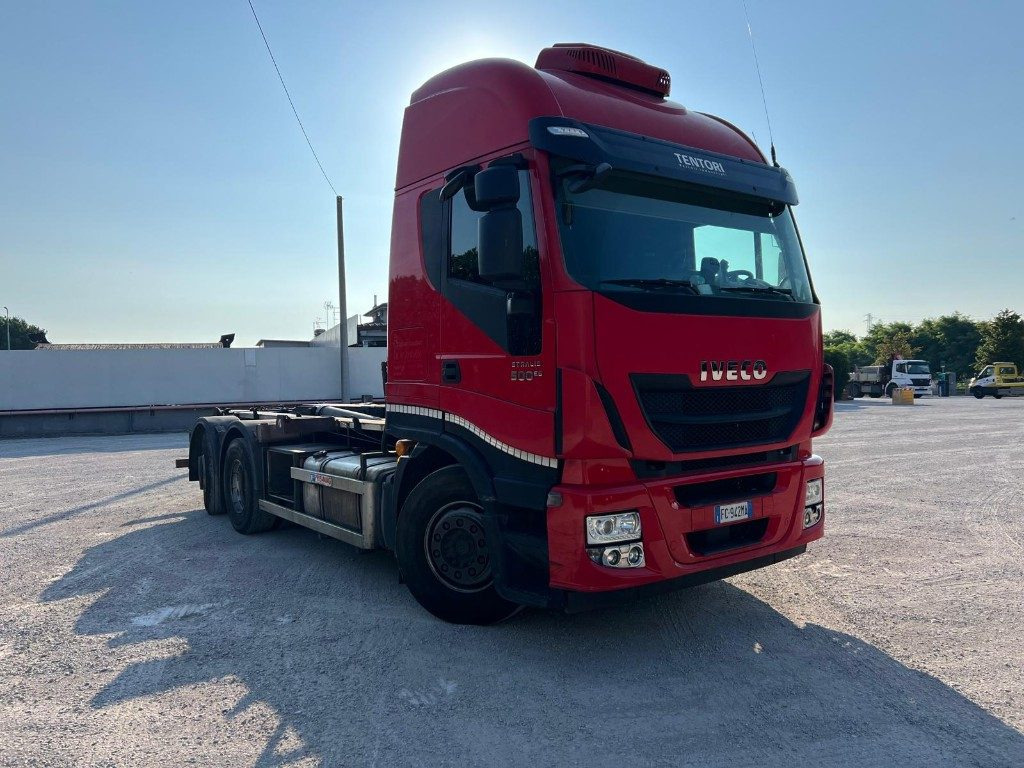 IVECO STRALIS 500 SCARRABILE - شاحنة ذات الخطاف: صور 2 IVECO STRALIS 500 SCARRABILE - شاحنة ذات الخطاف: صور 2