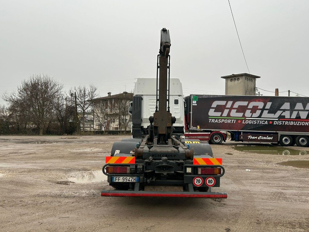 IVECO STRALIS 500 SCARRABILE - شاحنة ذات الخطاف: صور 4 IVECO STRALIS 500 SCARRABILE - شاحنة ذات الخطاف: صور 4