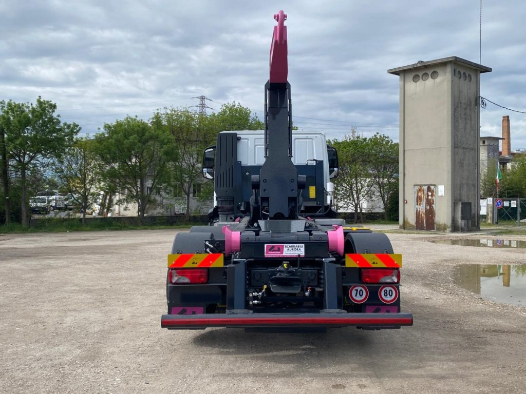 IVECO X-WAY AD280X48Y NUOVO SCARRABILE PASSO 3120 - شاحنة ذات الخطاف: صور 4 IVECO X-WAY AD280X48Y NUOVO SCARRABILE PASSO 3120 - شاحنة ذات الخطاف: صور 4