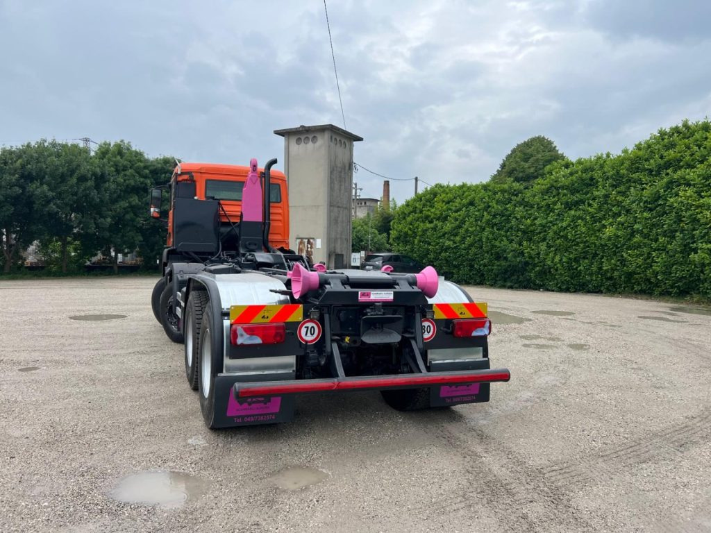MAN TGS 35.480 SCARRABILE - شاحنة ذات الخطاف: صور 5 MAN TGS 35.480 SCARRABILE - شاحنة ذات الخطاف: صور 5