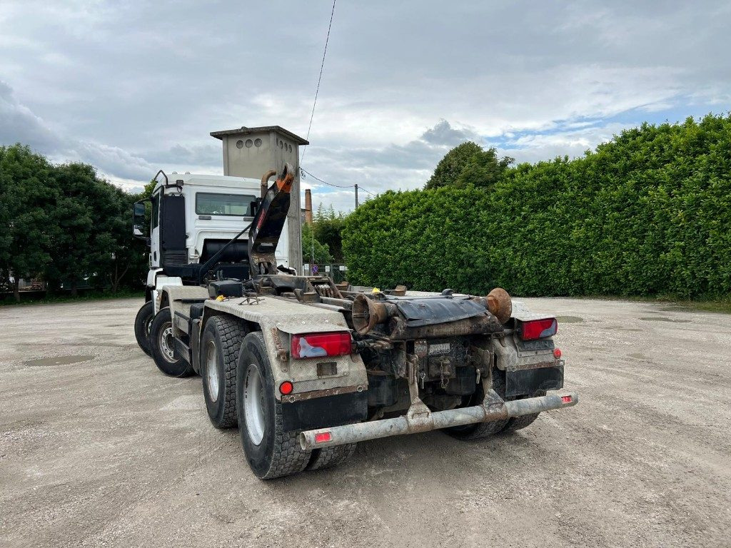 MAN TGS 35.480 USATO SCARRABILE - شاحنة ذات الخطاف: صور 4 MAN TGS 35.480 USATO SCARRABILE - شاحنة ذات الخطاف: صور 4