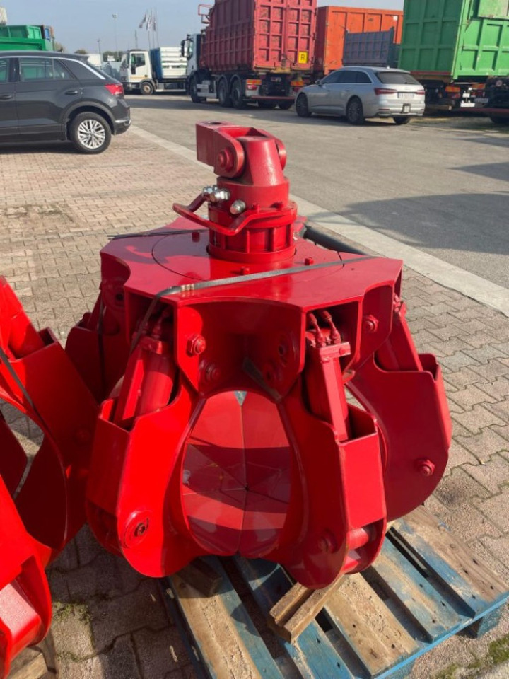 POLIPO NUOVO ROZZI A 6 PALE DISASSATE - مخلبي: صور 4 POLIPO NUOVO ROZZI A 6 PALE DISASSATE - مخلبي: صور 4