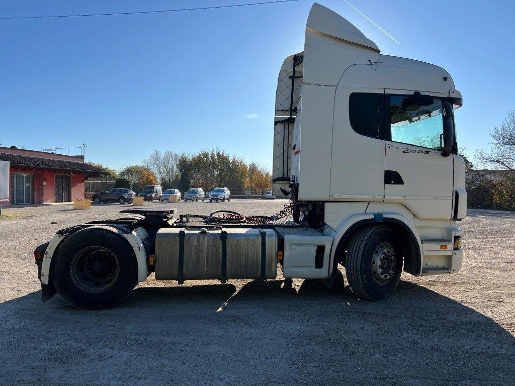 SCANIA R420 TRATTORE - شاحنة جرار: صور 5 SCANIA R420 TRATTORE - شاحنة جرار: صور 5