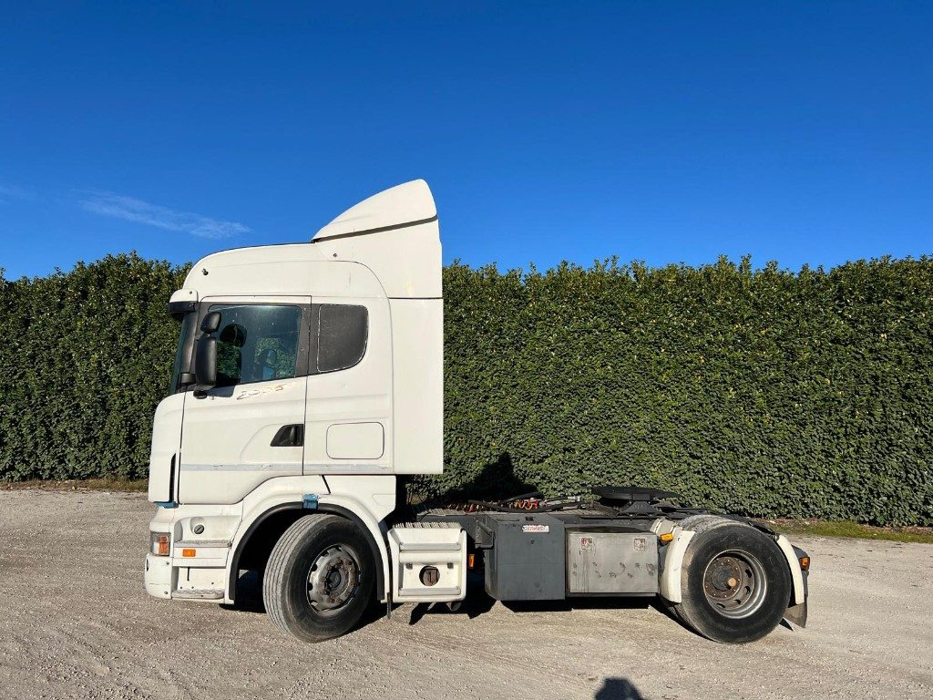 SCANIA R420 TRATTORE - شاحنة جرار: صور 1 SCANIA R420 TRATTORE - شاحنة جرار: صور 1