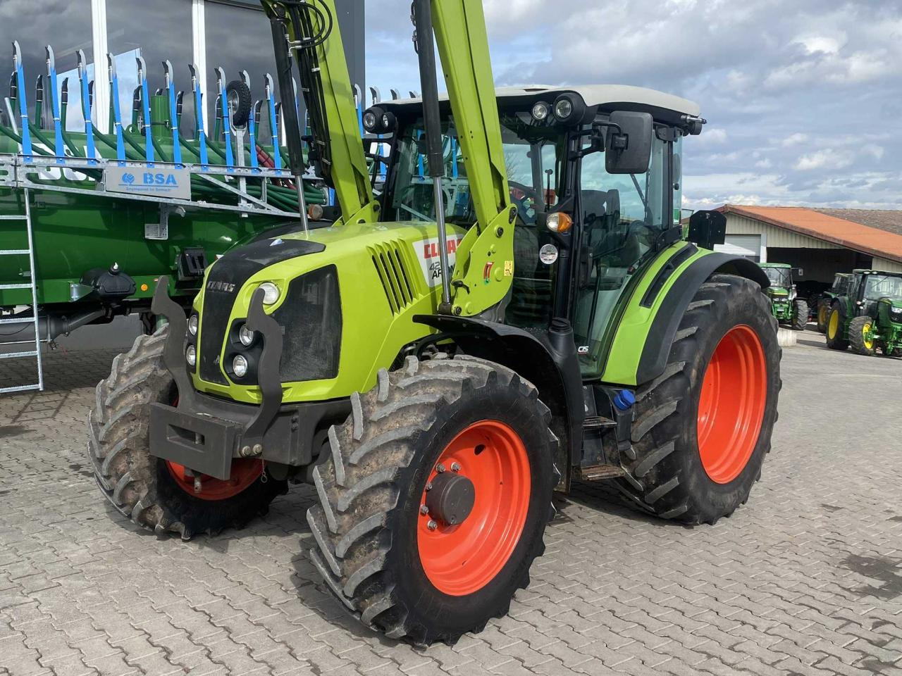 CLAAS Arion 420 CIS 2913 - جرار: صور 3 CLAAS Arion 420 CIS 2913 - جرار: صور 3