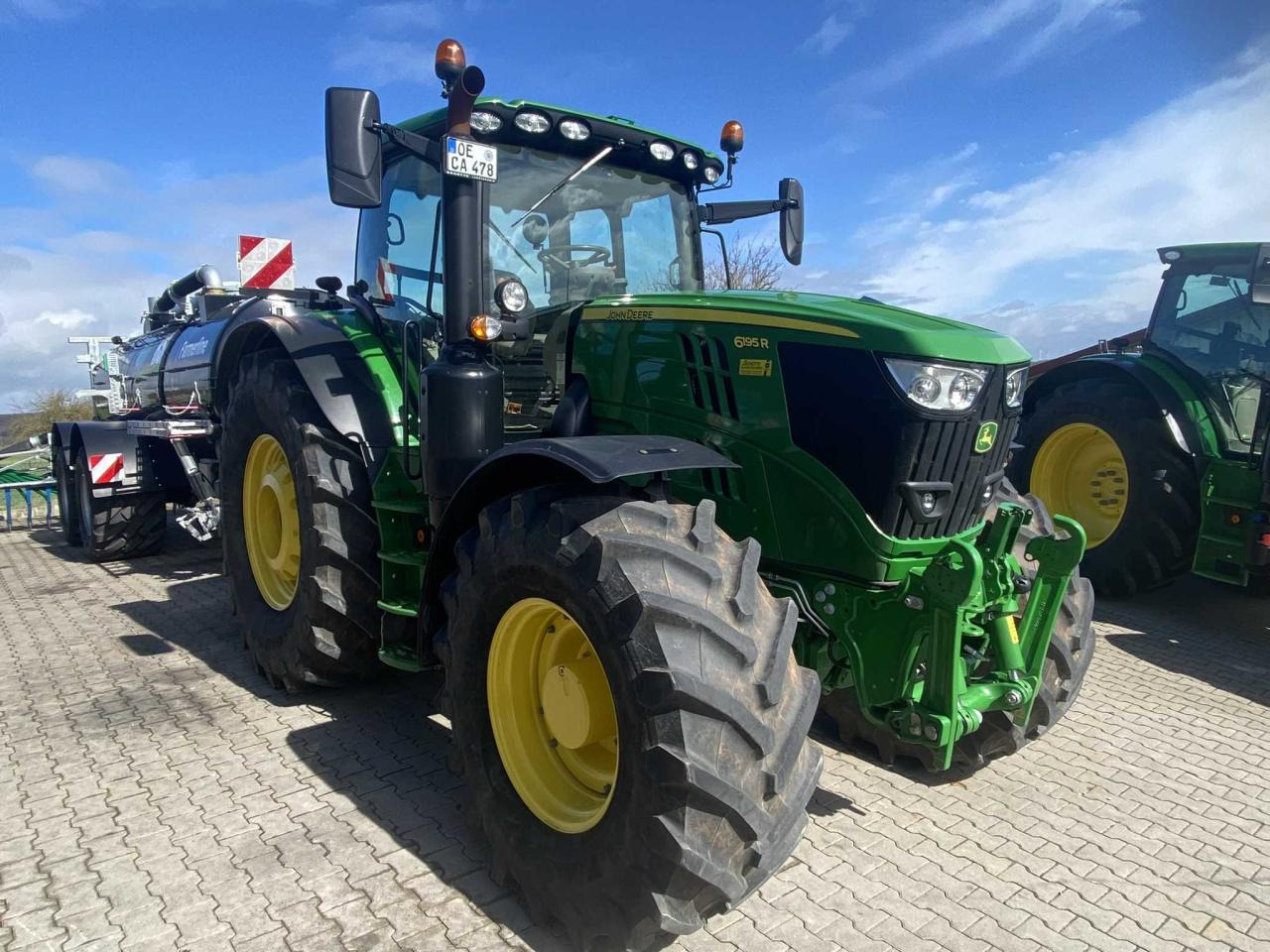 John Deere 6195R - جرار: صور 4 John Deere 6195R - جرار: صور 4