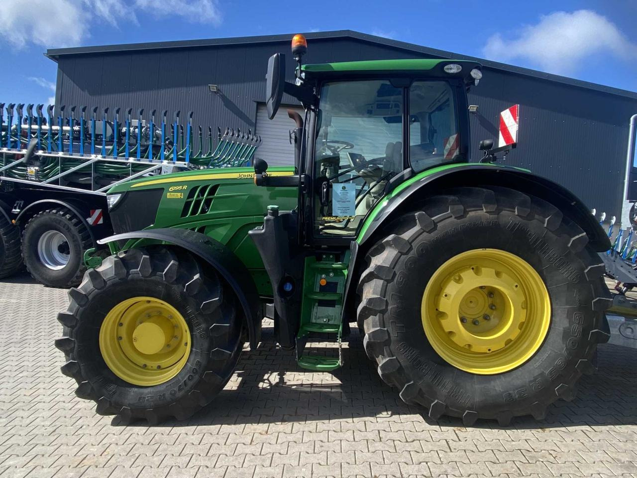 John Deere 6195R - جرار: صور 2 John Deere 6195R - جرار: صور 2