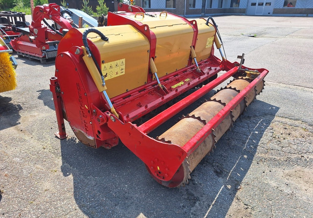 Seppi MMidisoil 250 - ماكينات قطع الحشائش الغابات: صور 1 Seppi MMidisoil 250 - ماكينات قطع الحشائش الغابات: صور 1