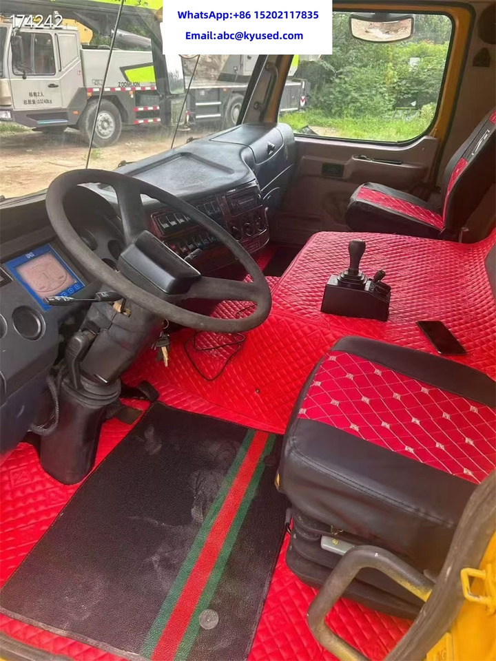 XCMG QAY160 XCA160 XCT160 QY160 160TON 180TON 150TON 100TON 130TON CRANE - رافعة لجميع التضاريس: صور 5 XCMG QAY160 XCA160 XCT160 QY160 160TON 180TON 150TON 100TON 130TON CRANE - رافعة لجميع التضاريس: صور 5