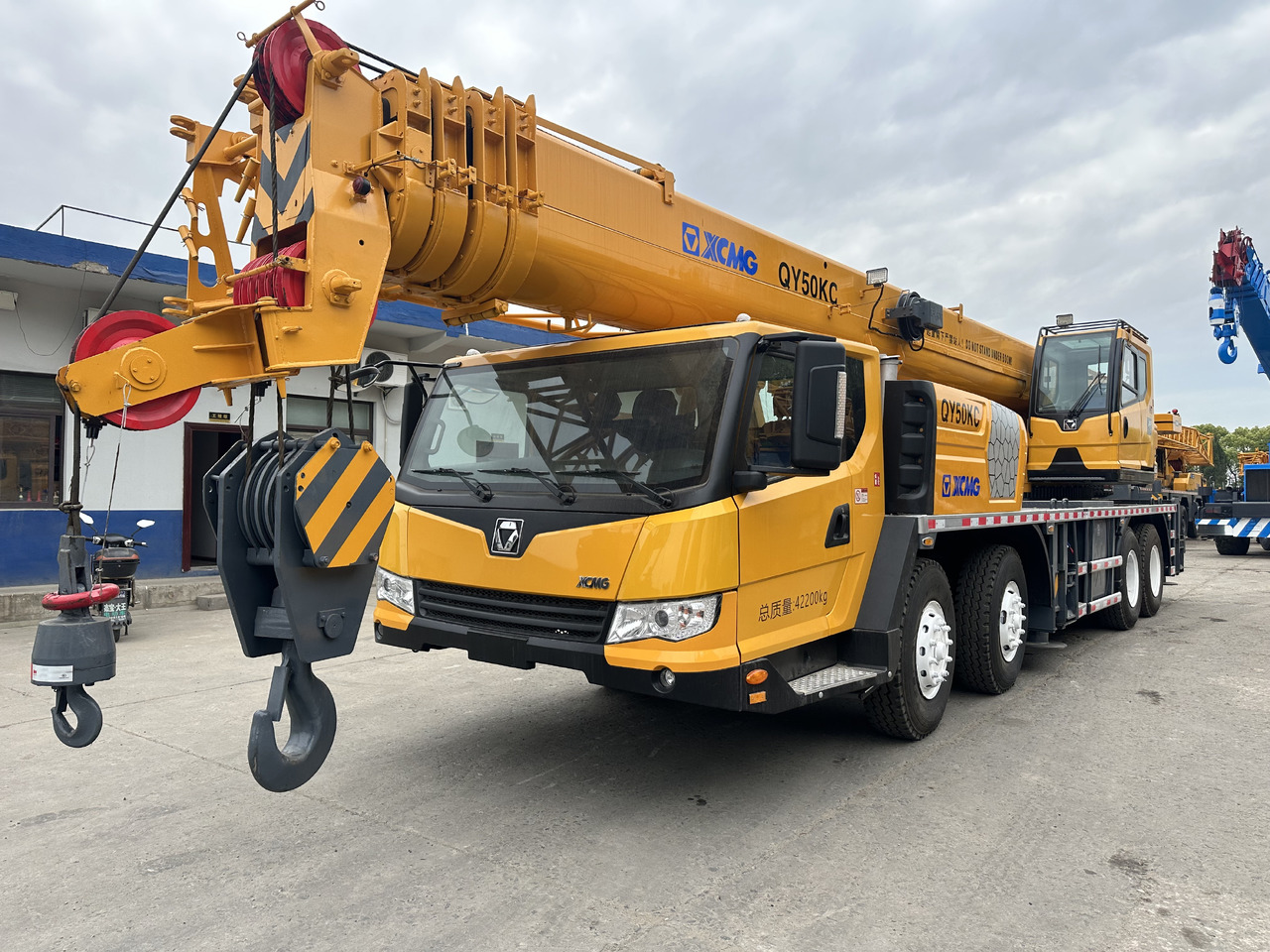 XCMG qy50kc xct55 qy55kc 50ton 55 ton 70 ton 85 ton 90 ton 100 ton 110 ton 130 ton truck crane - موبايل كرين: صور 1 XCMG qy50kc xct55 qy55kc 50ton 55 ton 70 ton 85 ton 90 ton 100 ton 110 ton 130 ton truck crane - موبايل كرين: صور 1