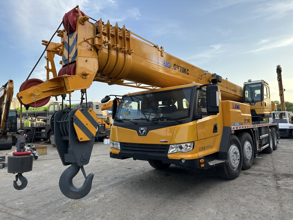 XCMG qy70kc xct75 qy75kc 70ton 75 ton 80 ton 85 ton 90 ton 100 ton 110 ton 130 ton truck crane - موبايل كرين: صور 1 XCMG qy70kc xct75 qy75kc 70ton 75 ton 80 ton 85 ton 90 ton 100 ton 110 ton 130 ton truck crane - موبايل كرين: صور 1