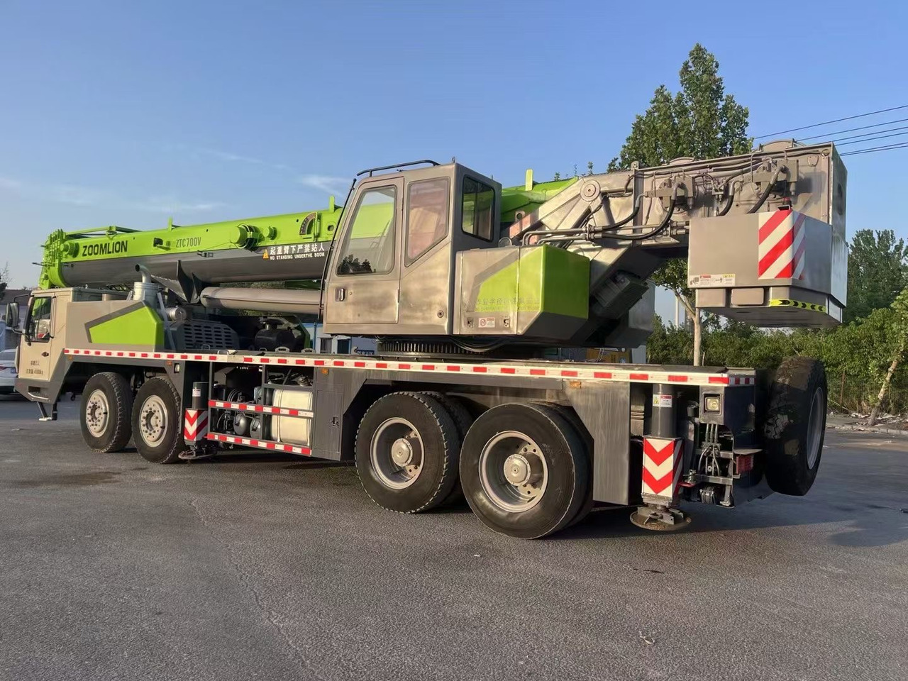 ZOOMLION ZTC700V 70 ton truck crane - موبايل كرين: صور 4 ZOOMLION ZTC700V 70 ton truck crane - موبايل كرين: صور 4