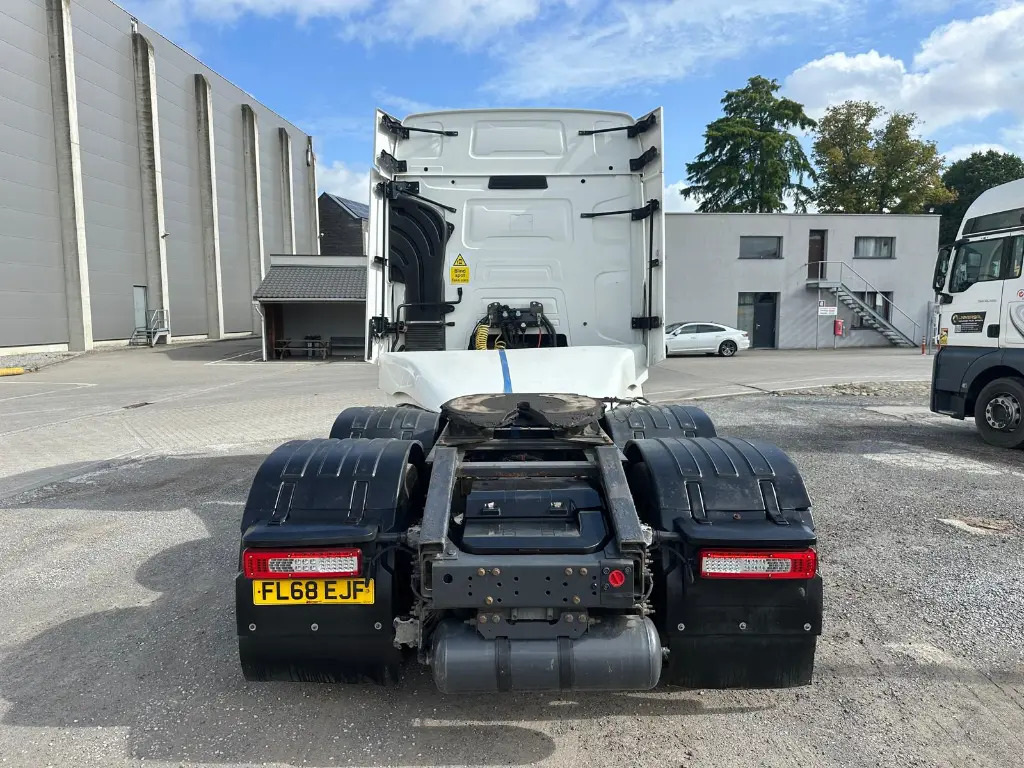 Renault T 460 (EJF) - شاحنة جرار: صور 5 Renault T 460 (EJF) - شاحنة جرار: صور 5