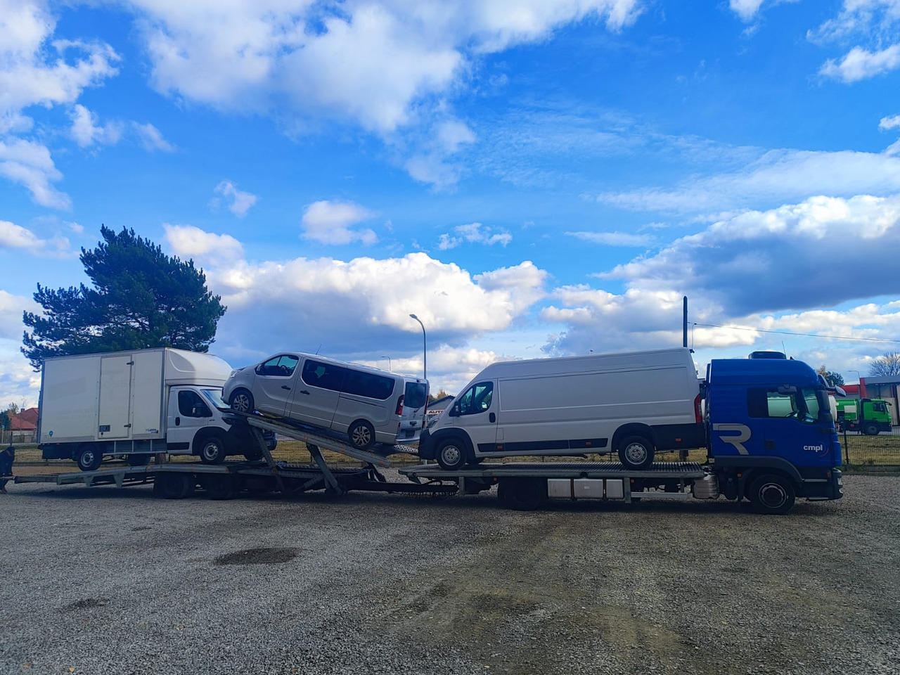 شاحنة نقل سيارات شاحنة لنقل المعدات الثقيلة MAN TGL: صور 8 شاحنة نقل سيارات شاحنة لنقل المعدات الثقيلة MAN TGL: صور 8