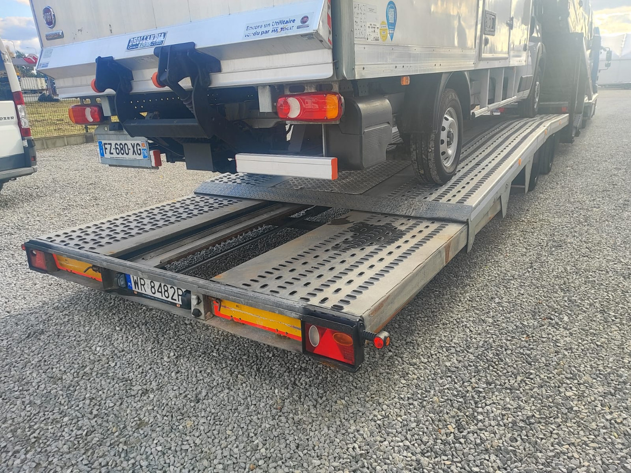 شاحنة نقل سيارات شاحنة لنقل المعدات الثقيلة MAN TGL: صور 15 شاحنة نقل سيارات شاحنة لنقل المعدات الثقيلة MAN TGL: صور 15